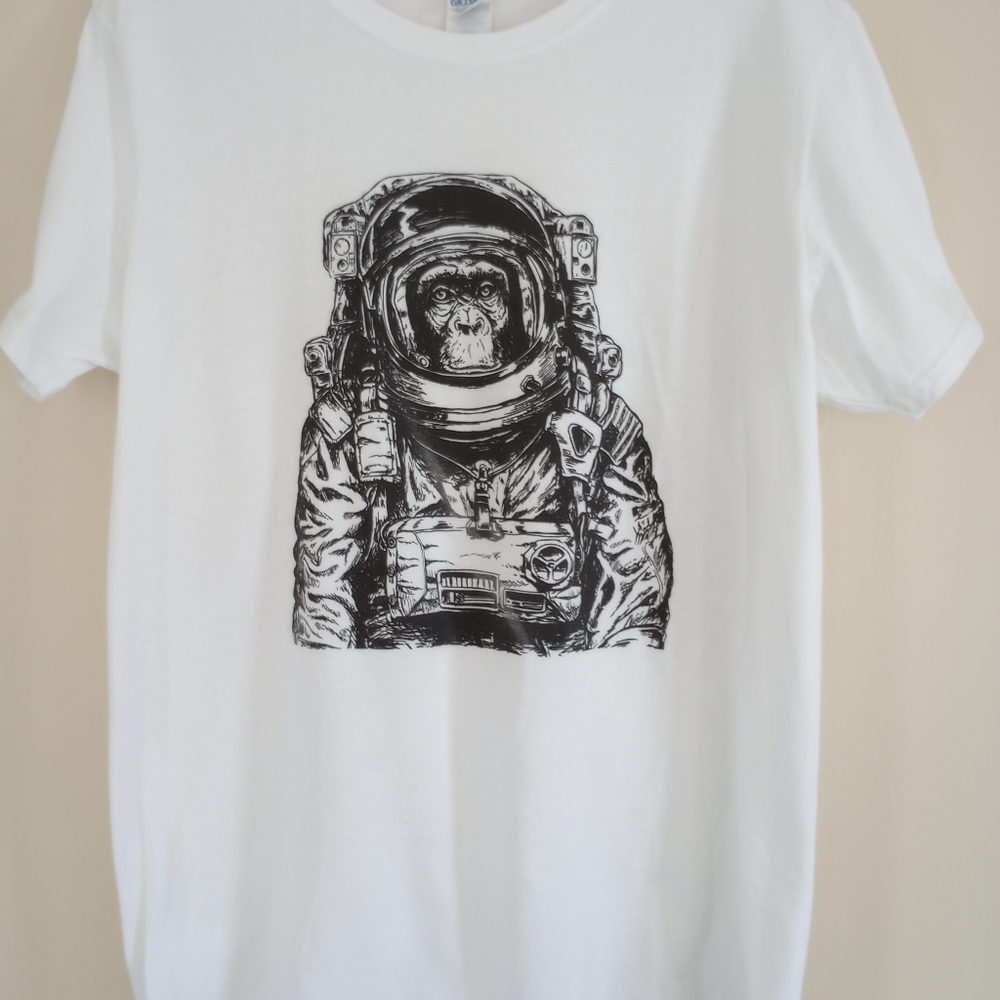 Like New Bright White Chimp in Space Design T-Shirt Size L